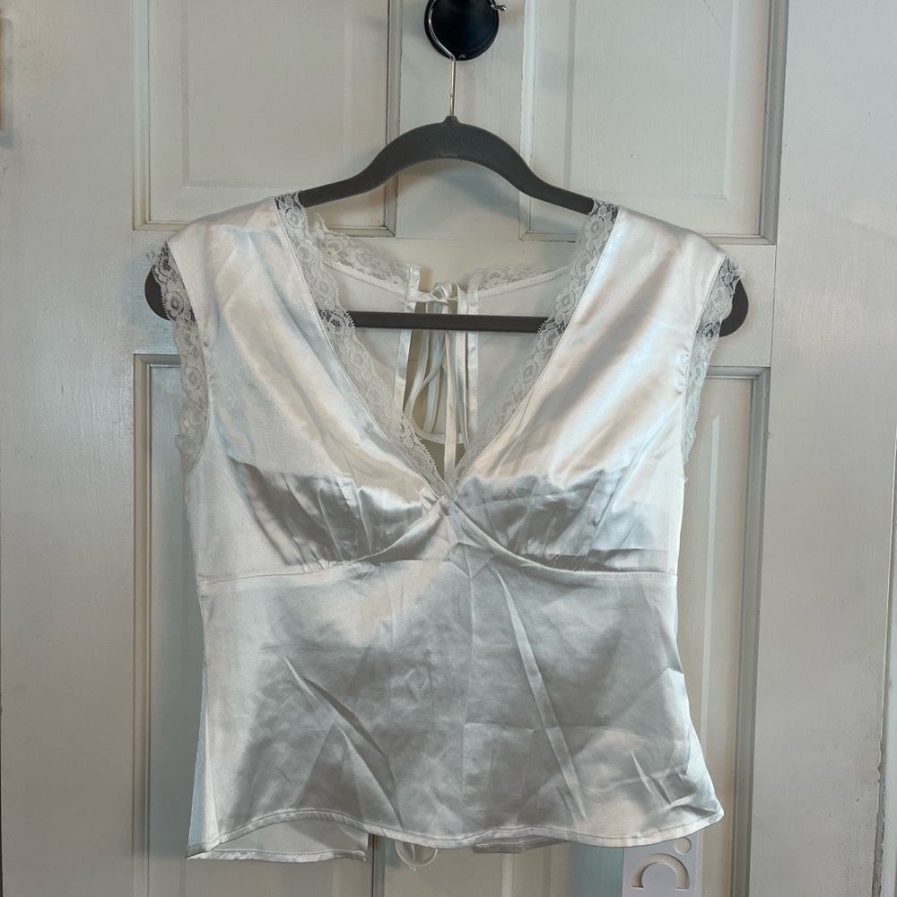 Commense White Satin Lace Trim Crop Top